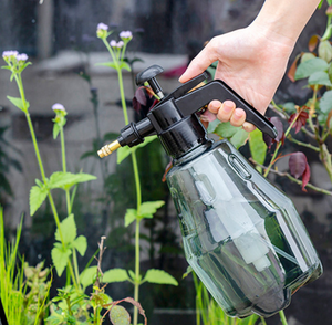 Pressure type watering flower flask, fleshy plant watering pot