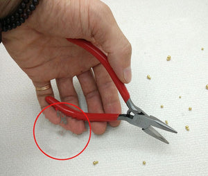 Round tip toothless metalworking pliers