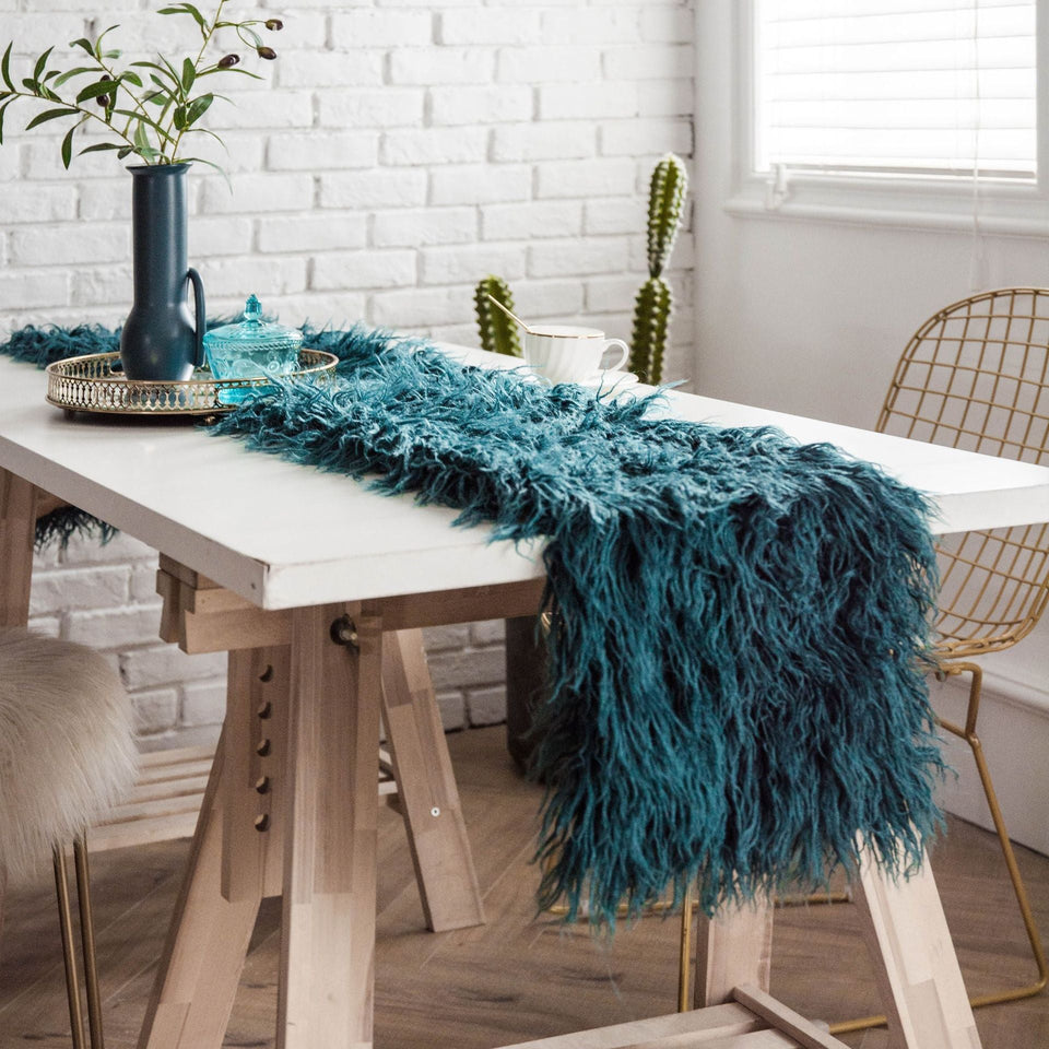 Soft Shaggy Plush Table Runner For Wedding Party Artificial Wool Table