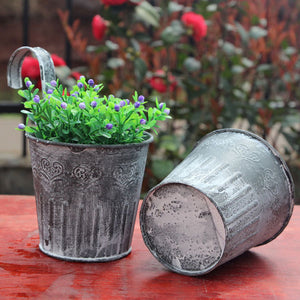 Vintage old tin flower bucket