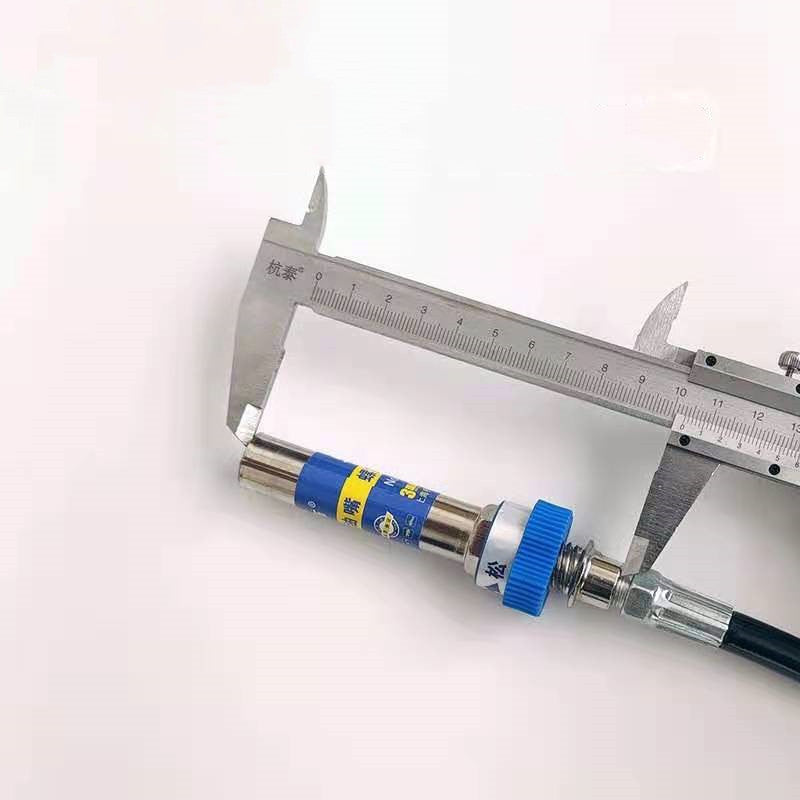 Lock Clamp Type High Pressure Oil Nozzle Rotation Self-locking