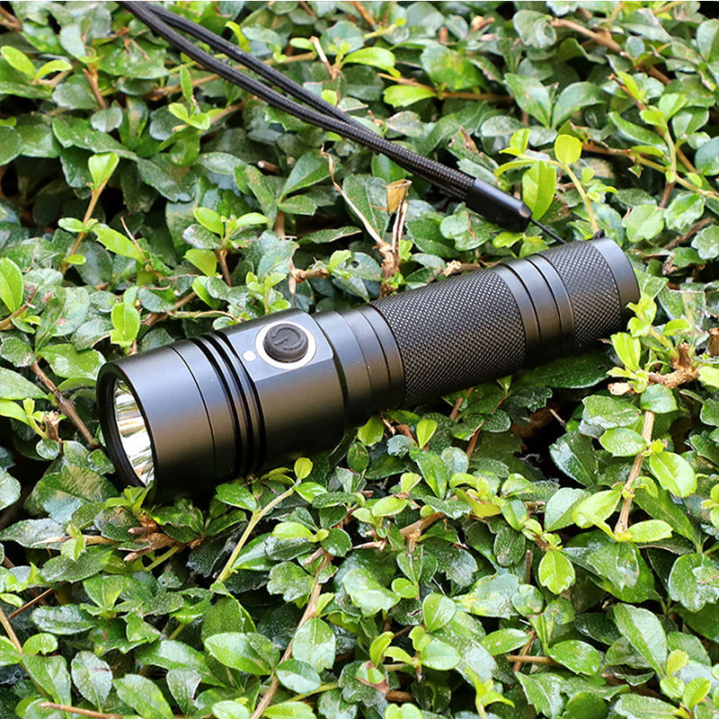 Ultra-thick Aluminum Alloy USB Rechargeable Flashlight