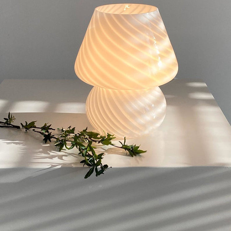 Jushang Nordic Korea Ins Bedside Lamp