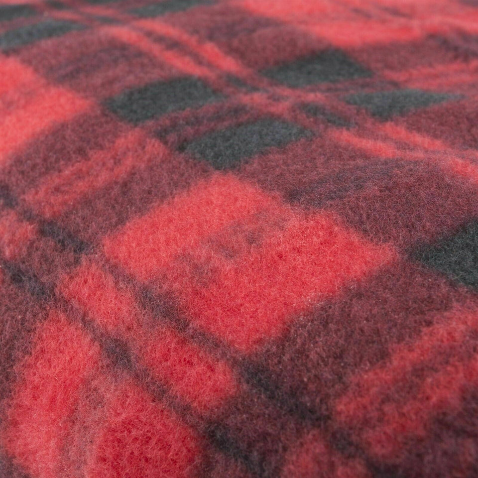 Electric Red Plaid Car Heated Blanket for Automobiles - Heats up With 12 Volts 886511978171